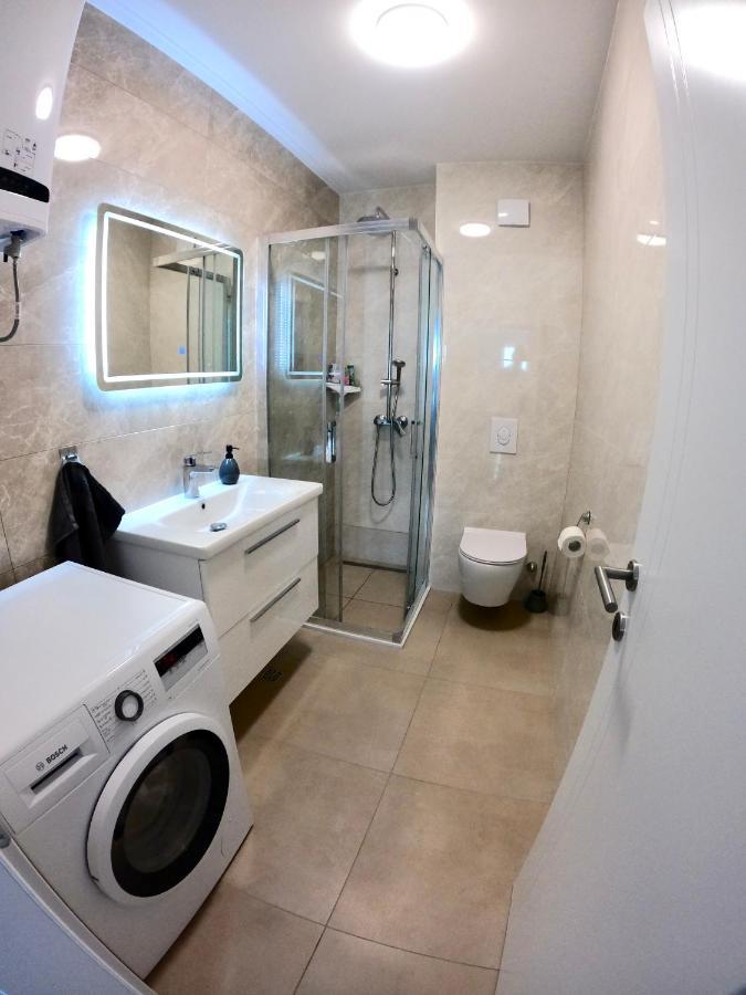 Apartment Dalmatino Makarska Exterior photo